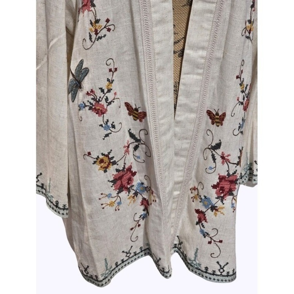 Solitaire Cream Linen Blend Embroidered Floral Butterfly Kimono Cardigan plus 2X - Picture 3 of 13